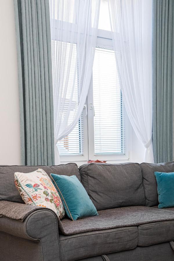 Cherry House Apartments Bydgoszcz Bagian luar foto